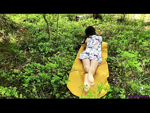 ❤️ Un inconnu sur Tinder masturbe ma chatte et baise passionnément dans les bois Vidéo de sexe at fr.hentaidude.ru ❤