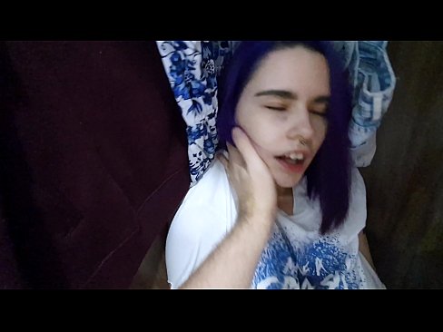 ❤️ J'ai trouvé ma soeur dans le placard et je l'ai aidée à jouir. Vidéo de sexe at fr.hentaidude.ru ❤